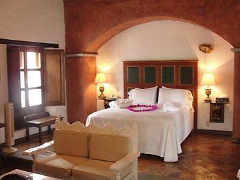 Hotel Posada Maria Cristina Cuernavaca Eksteriør bilde